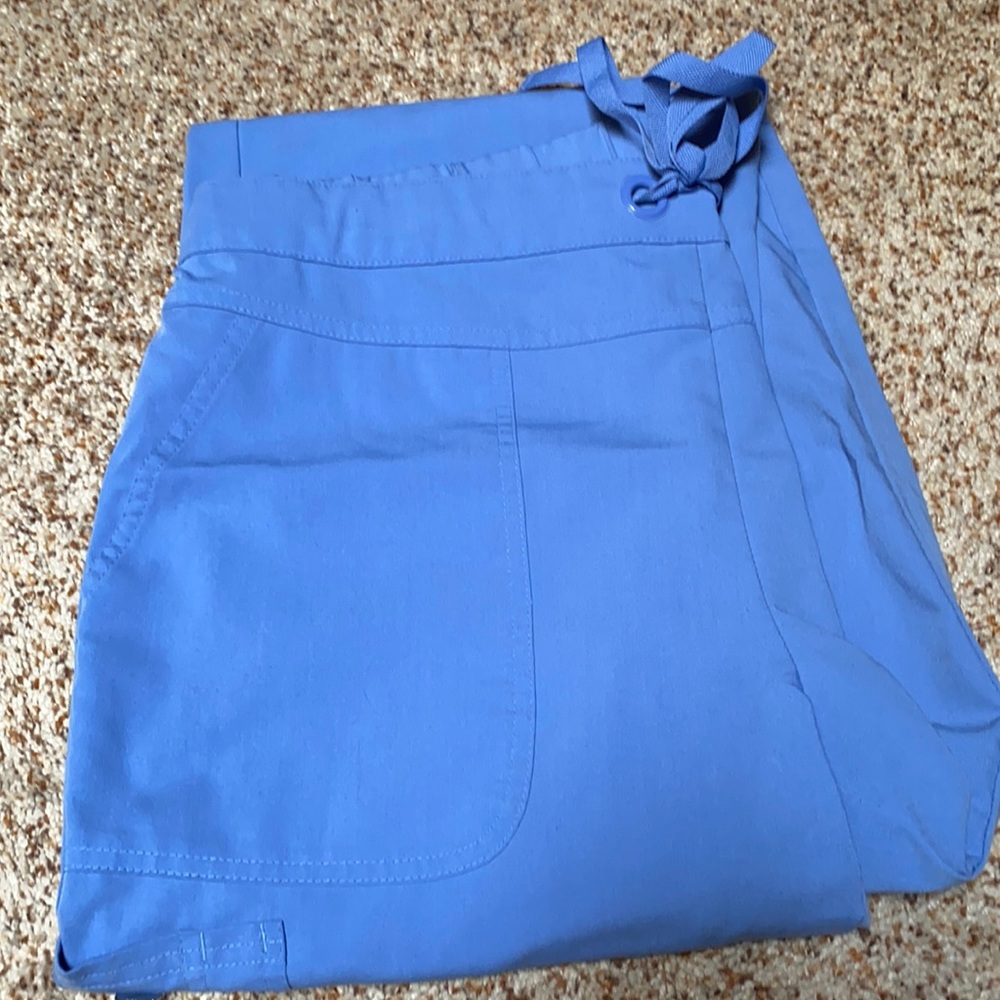Grey’s Anatomy Callie 3 Pocket Scrub Pant - M Tall